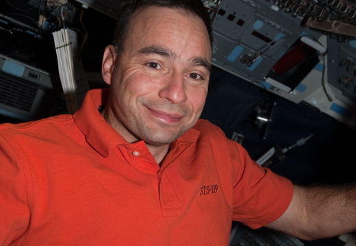 STS119-E-06896