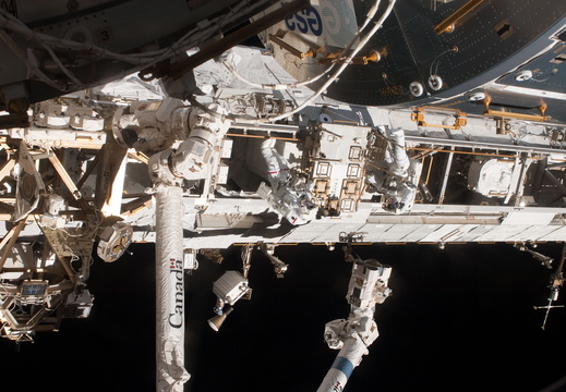 STS119-E-07326