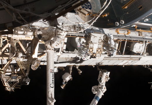 STS119-E-07328