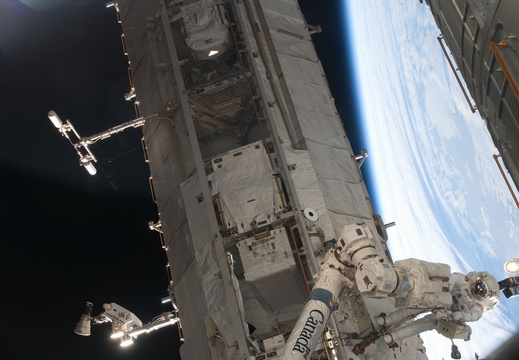 STS119-E-07433