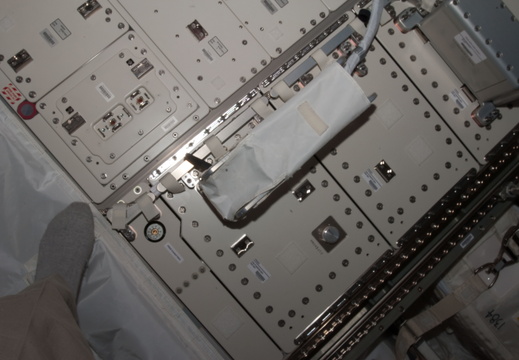 STS119-E-07920