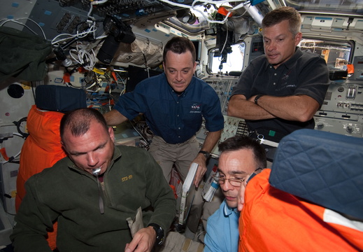 STS119-E-08467