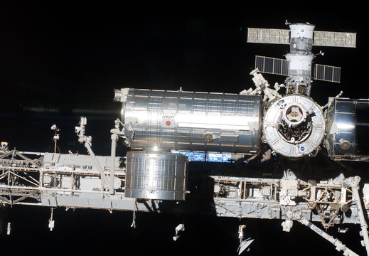STS119-E-09235