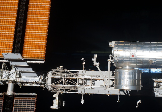 STS119-E-09237