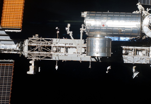 STS119-E-09239