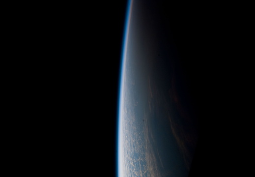 STS122-E-07095