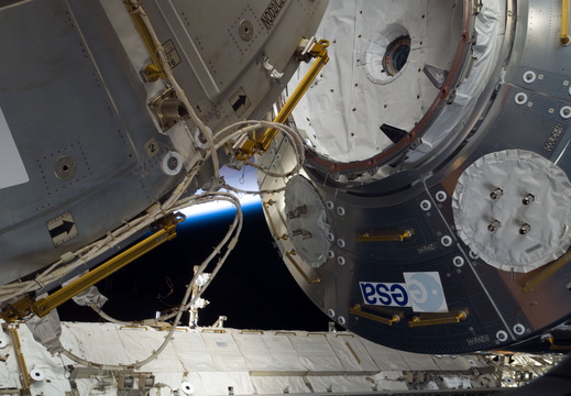 STS122-E-07881