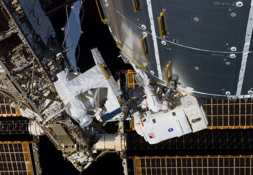 STS122-E-08983