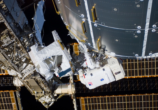 STS122-E-08984