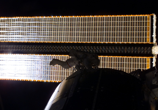 STS122-E-09002