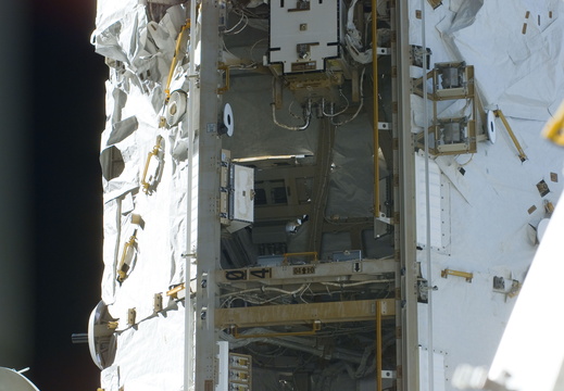 STS122-E-09382