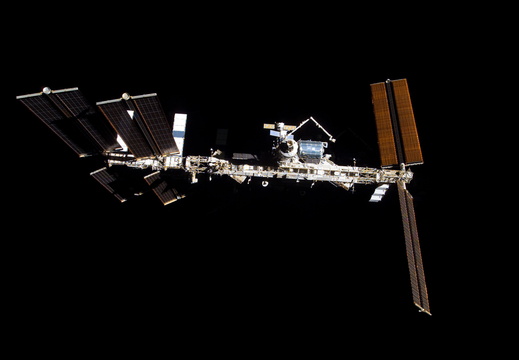 STS122-E-09835