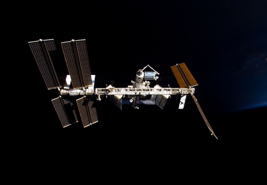 STS122-E-09858