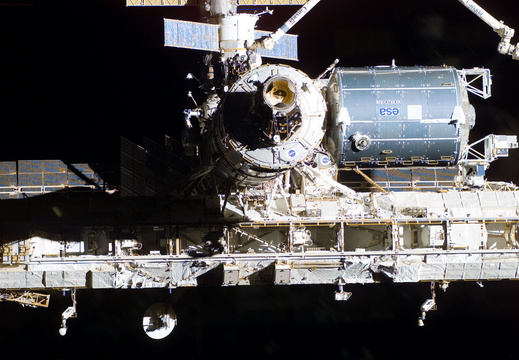 STS122-E-09943