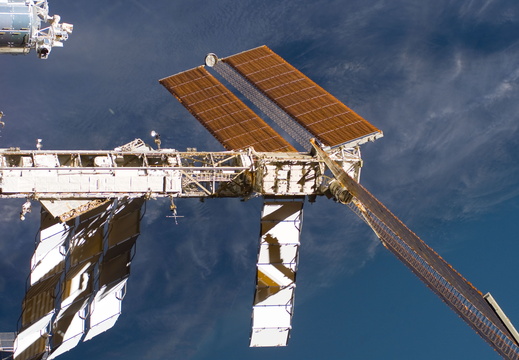 STS122-E-09964
