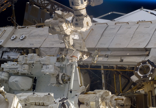 STS123-E-06070
