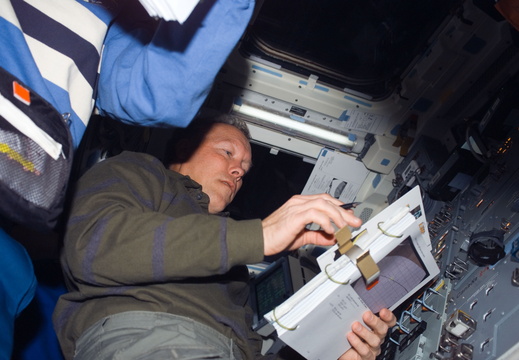 STS123-E-06500