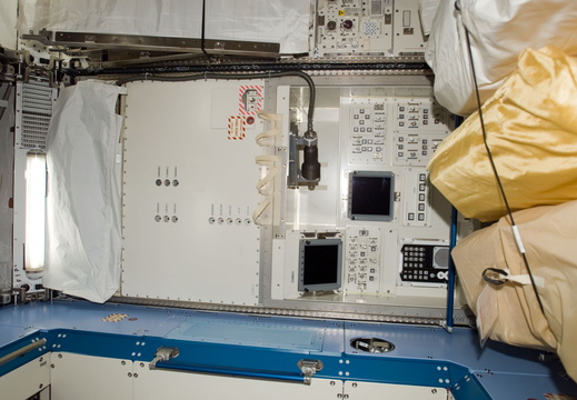 STS123-E-07051
