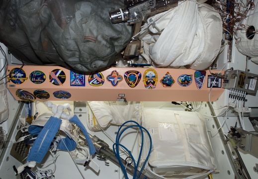 STS123-E-08176