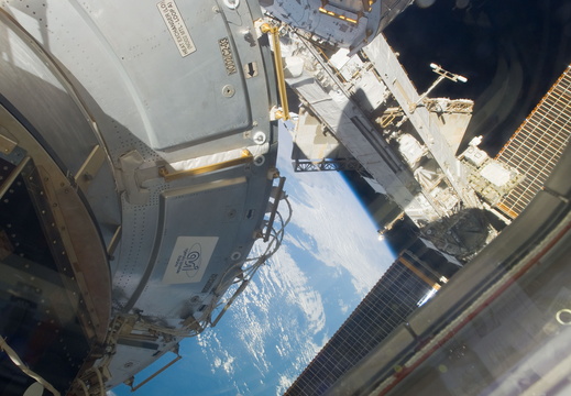 STS123-E-08211