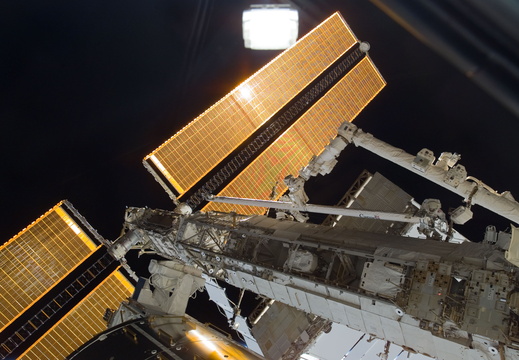 STS123-E-08454