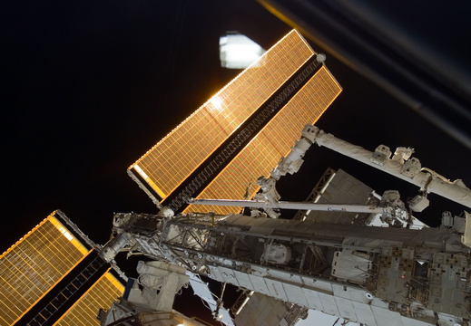 STS123-E-08455