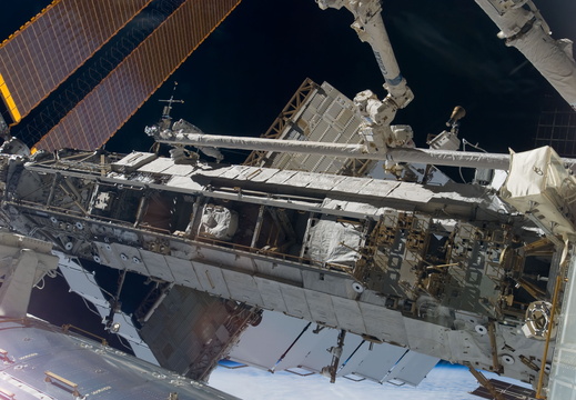 STS123-E-08467