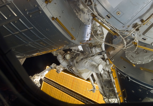 STS123-E-08545