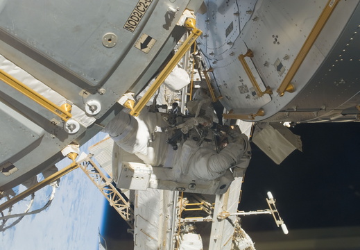 STS123-E-08618