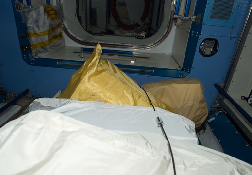 STS123-E-08670