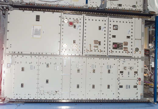 STS123-E-08953