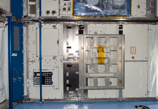 STS123-E-08955