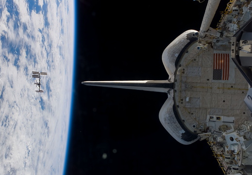 STS123-E-09218