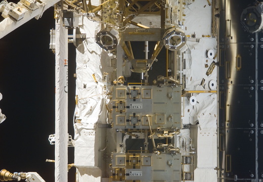 STS123-E-09492