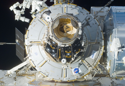 STS123-E-09663