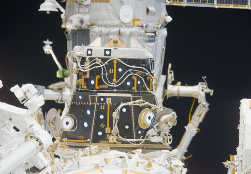 STS123-E-09728