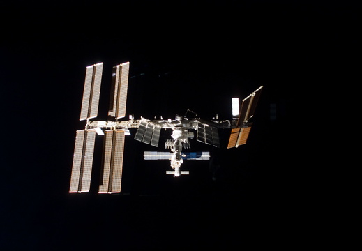 STS123-E-10060