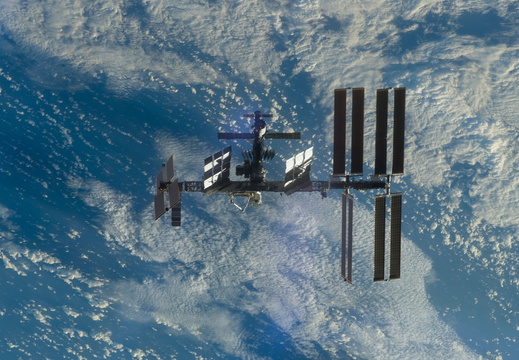 STS123-E-10127