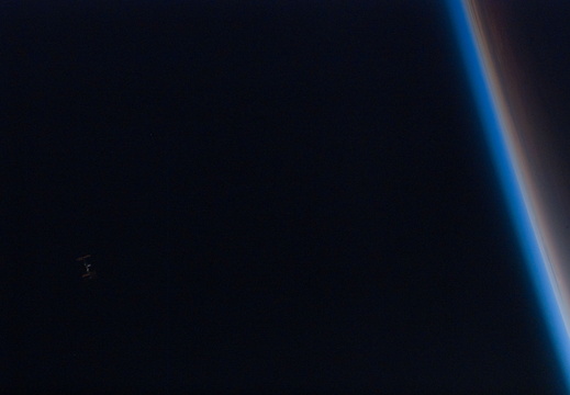 STS123-E-10188