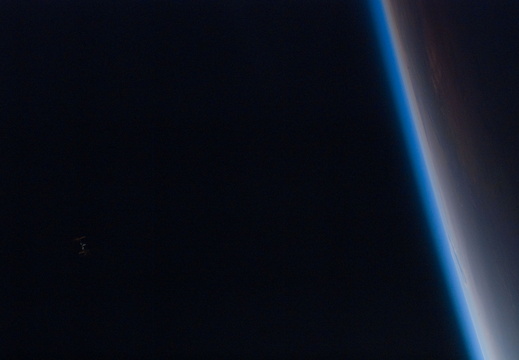 STS123-E-10190