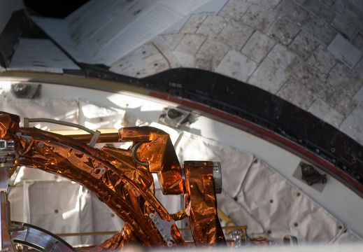 STS125-E-05137