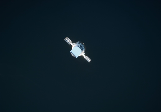 STS125-E-06540