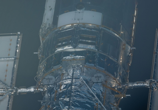 STS125-E-06550