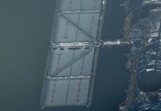 STS125-E-06553