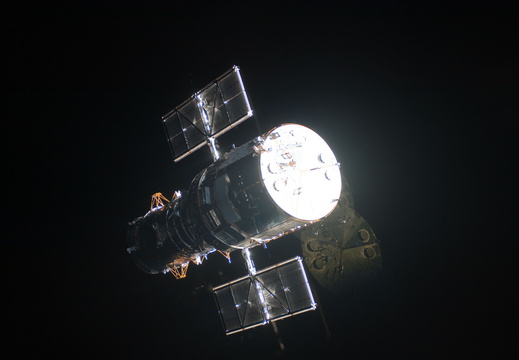 STS125-E-06932