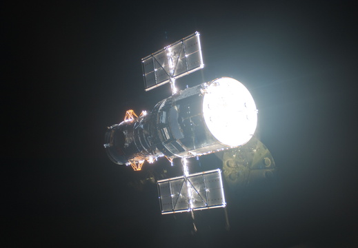 STS125-E-06933