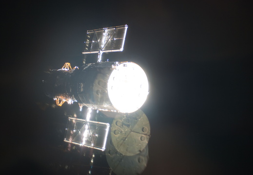 STS125-E-06936