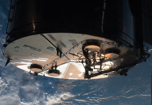 STS125-E-06951