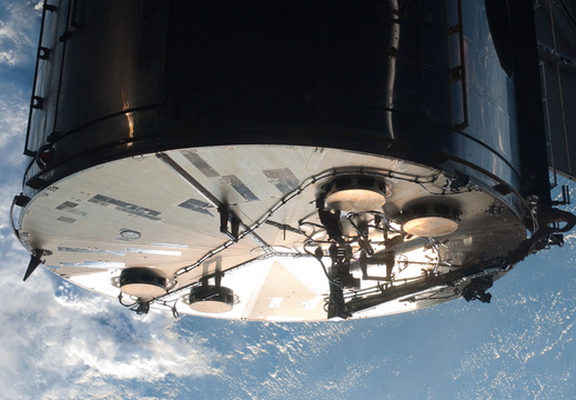STS125-E-06952