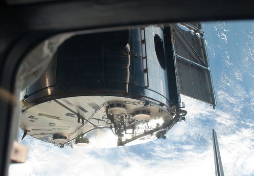 STS125-E-06954